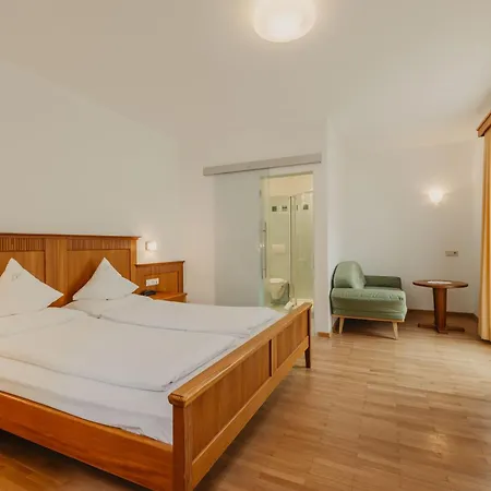 Hotel Garni Planaces