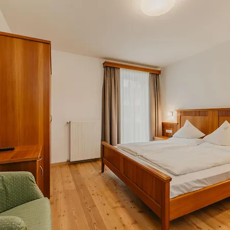 Hotel Garni Planaces
